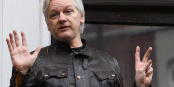 Julian Assange cumple casi siete años en la embajada de Ecuador en Londres. Foto: EFE.