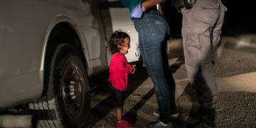 Fotografía del año, tomada por John Moore el 12 de junio de 2018 y cedida por la organización World Press Photo. EFE/John Moore/Getty Images.